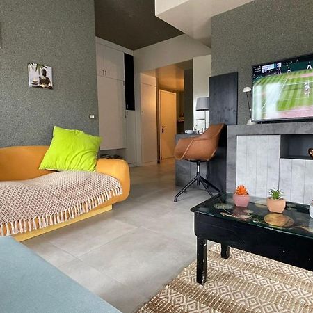 Lake View Apartment Lovely Atmosphere Dagnente Bagian luar foto