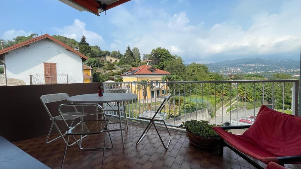 Lake View Apartment Lovely Atmosphere Dagnente Bagian luar foto